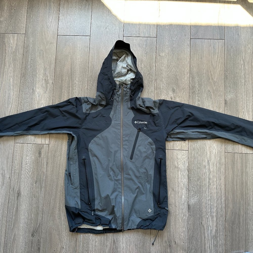 Columbia Rain Jacket